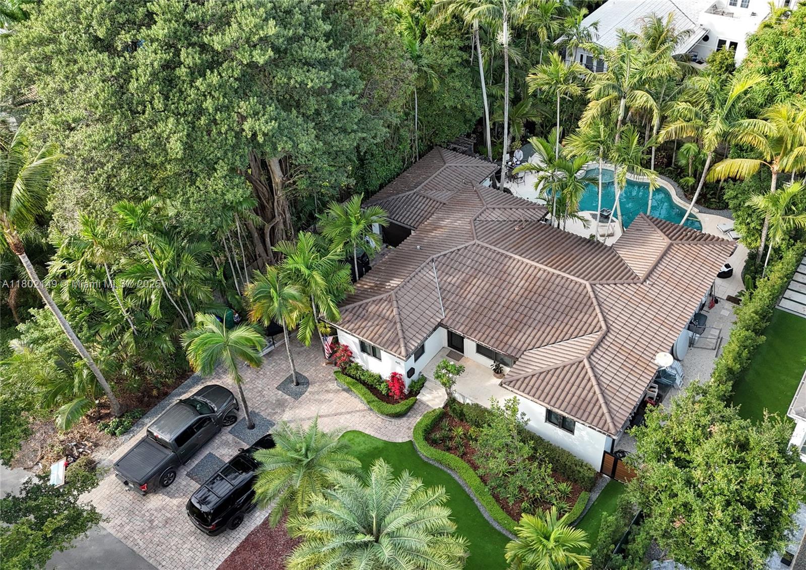 465 Ne 52nd St, Miami, Broward County, Florida - 3 Bedrooms  
2 Bathrooms - 