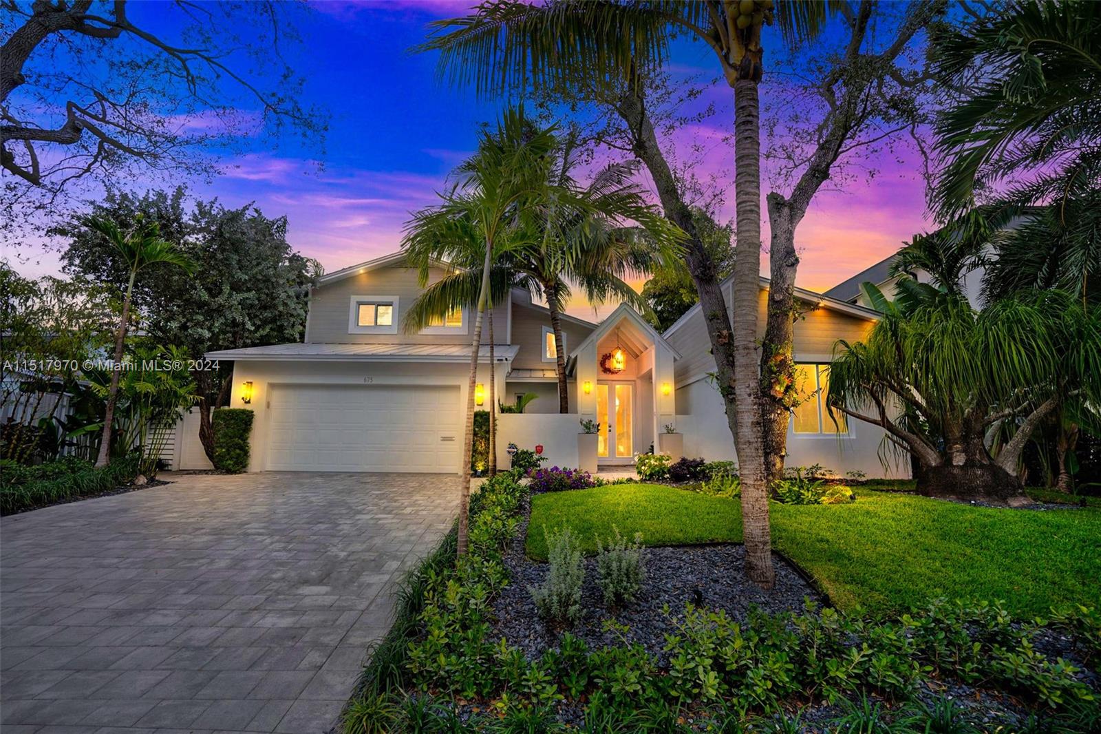 RIO VISTA ISLES - Residential