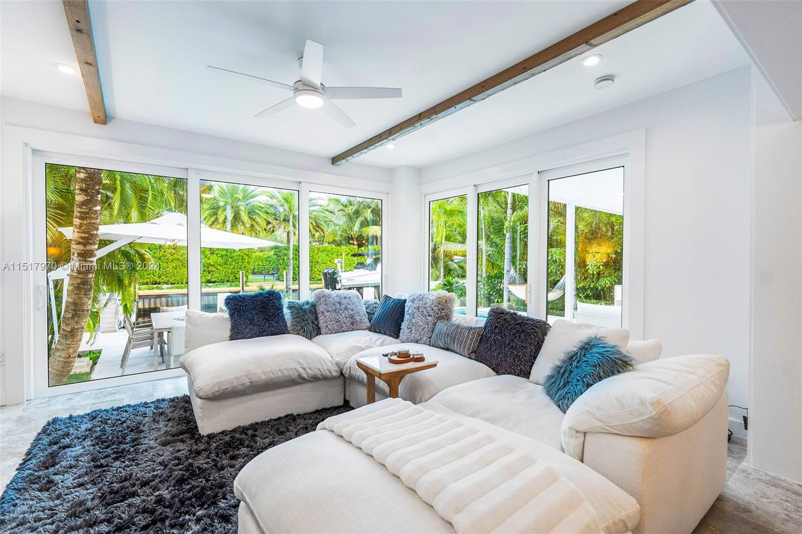 RIO VISTA ISLES - Residential