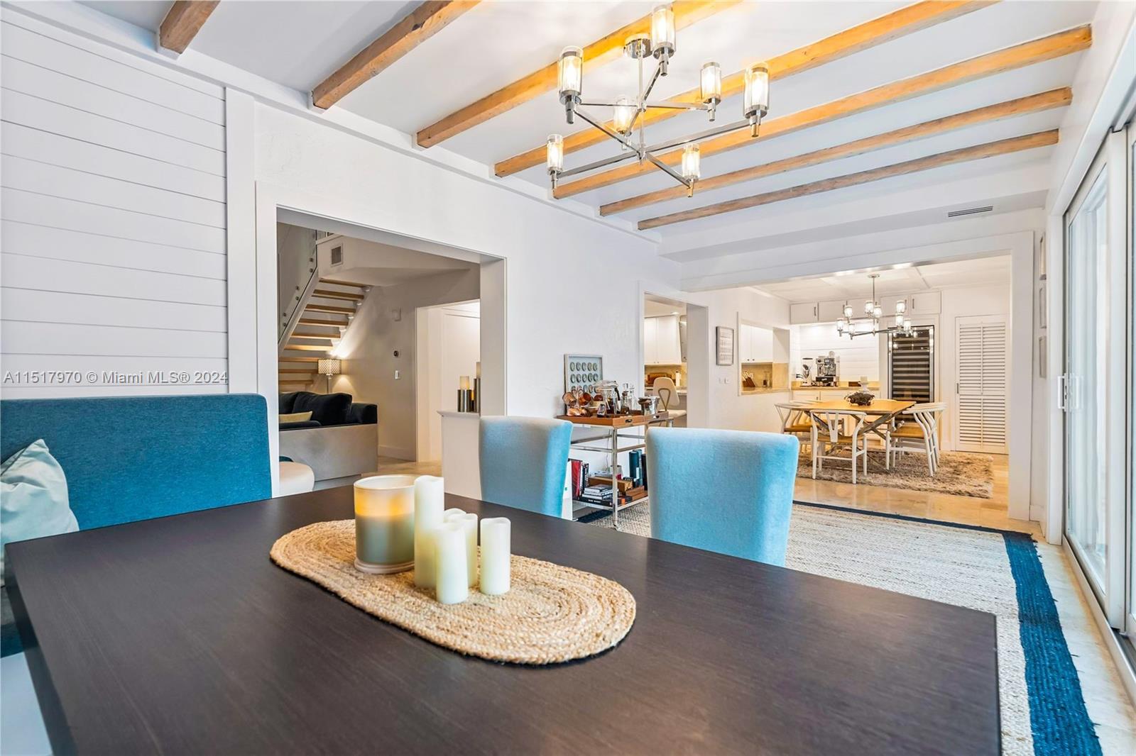 RIO VISTA ISLES - Residential