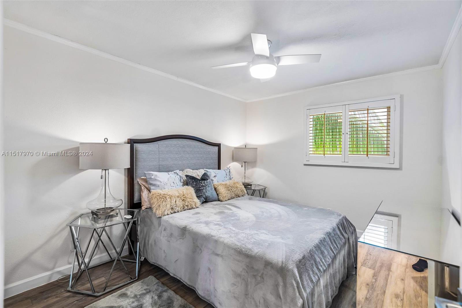 RIO VISTA ISLES - Residential