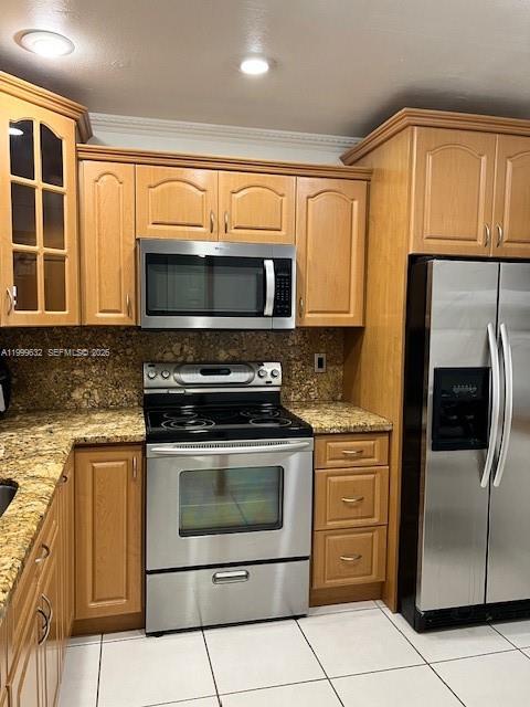 LAGO GRANDE TWO CONDO - Residential