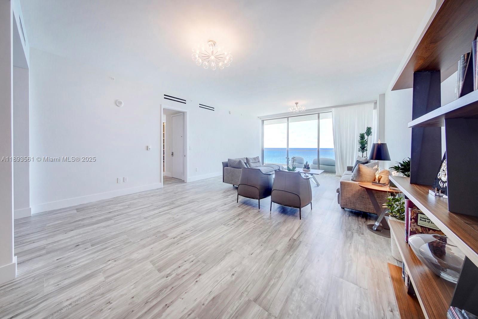 10203 Collins Ave 1502