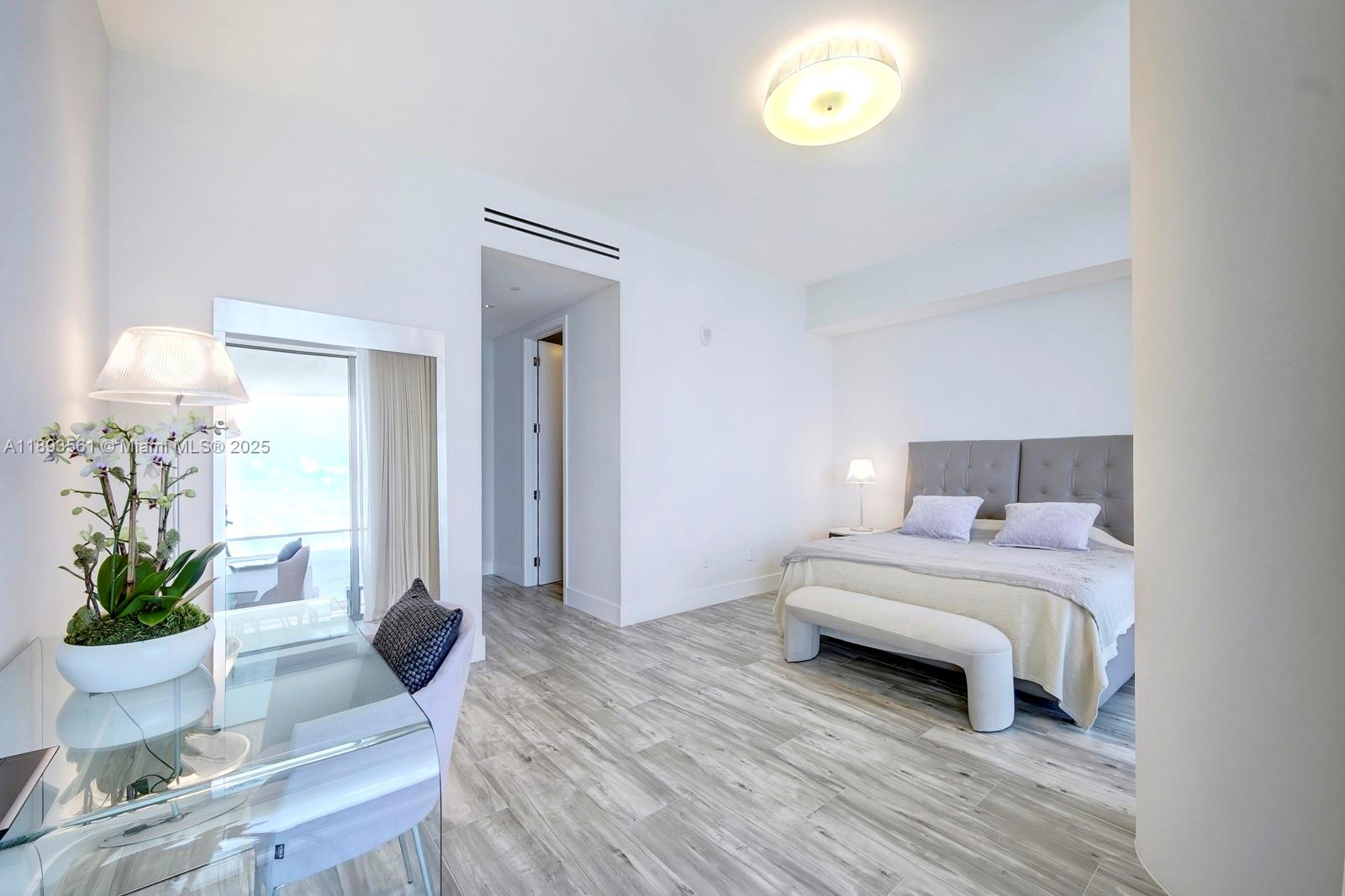 OCEANA BAL HARBOUR CONDO - Residential Lease