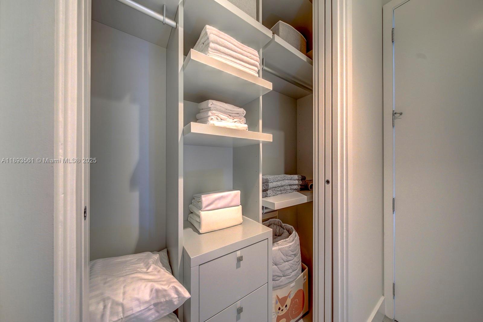 OCEANA BAL HARBOUR CONDO - Residential Lease