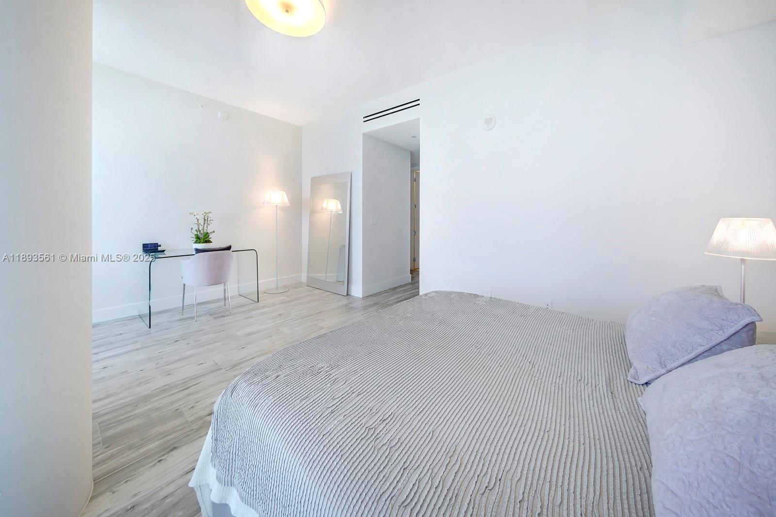 OCEANA BAL HARBOUR CONDO - Residential Lease