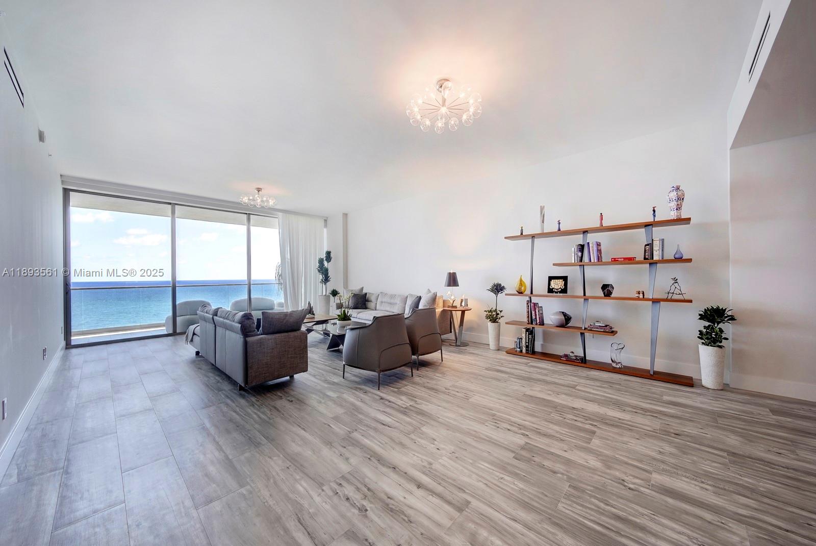 10203 Collins Ave 1502
