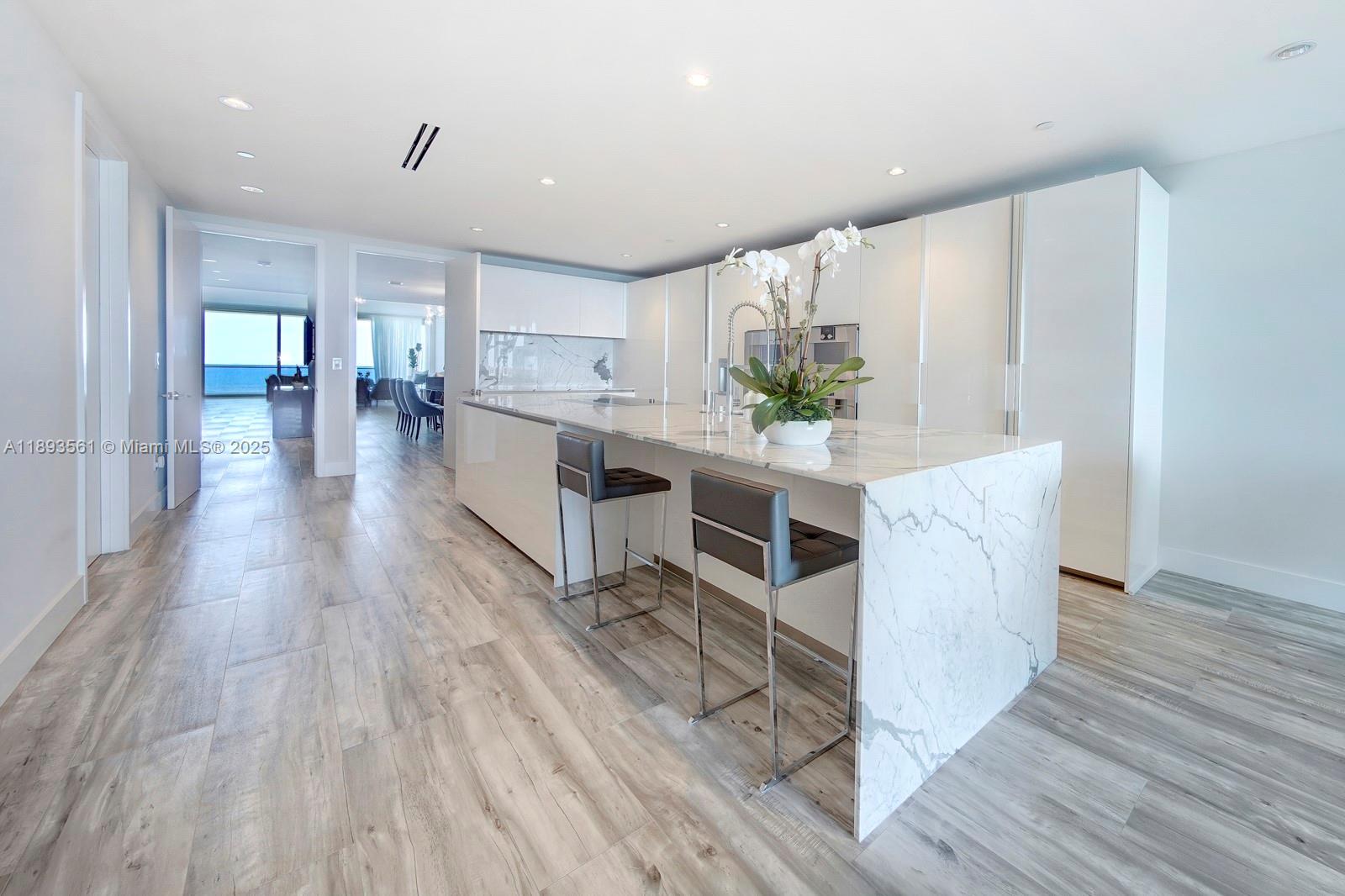 OCEANA BAL HARBOUR CONDO - Residential Lease