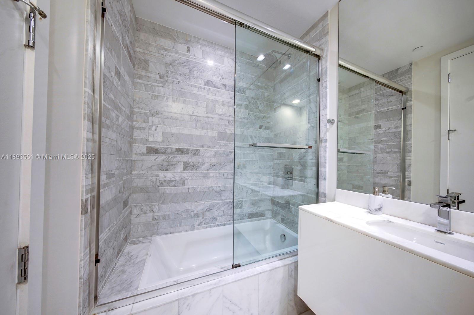 OCEANA BAL HARBOUR CONDO - Residential Lease