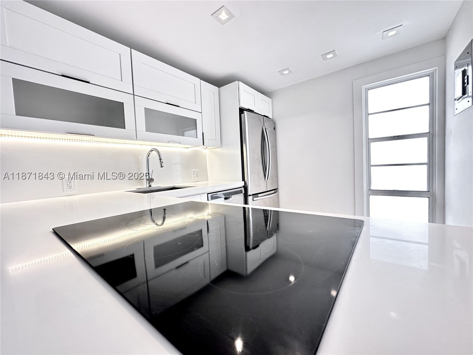 3301 N Country Club Dr 410