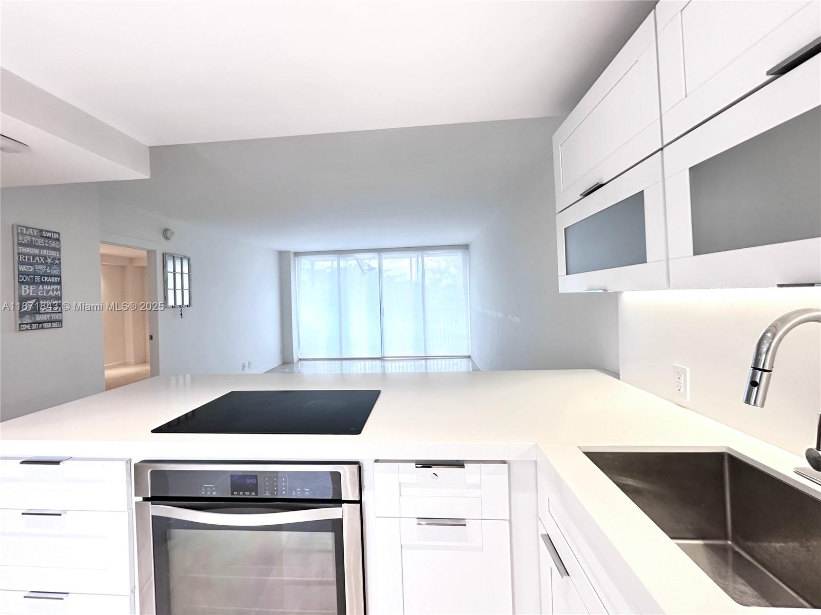 BRAVURA I CONDO - Residential