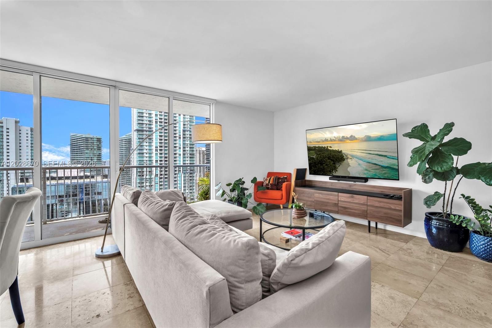 THE CLUB AT BRICKELL BAY - Residential