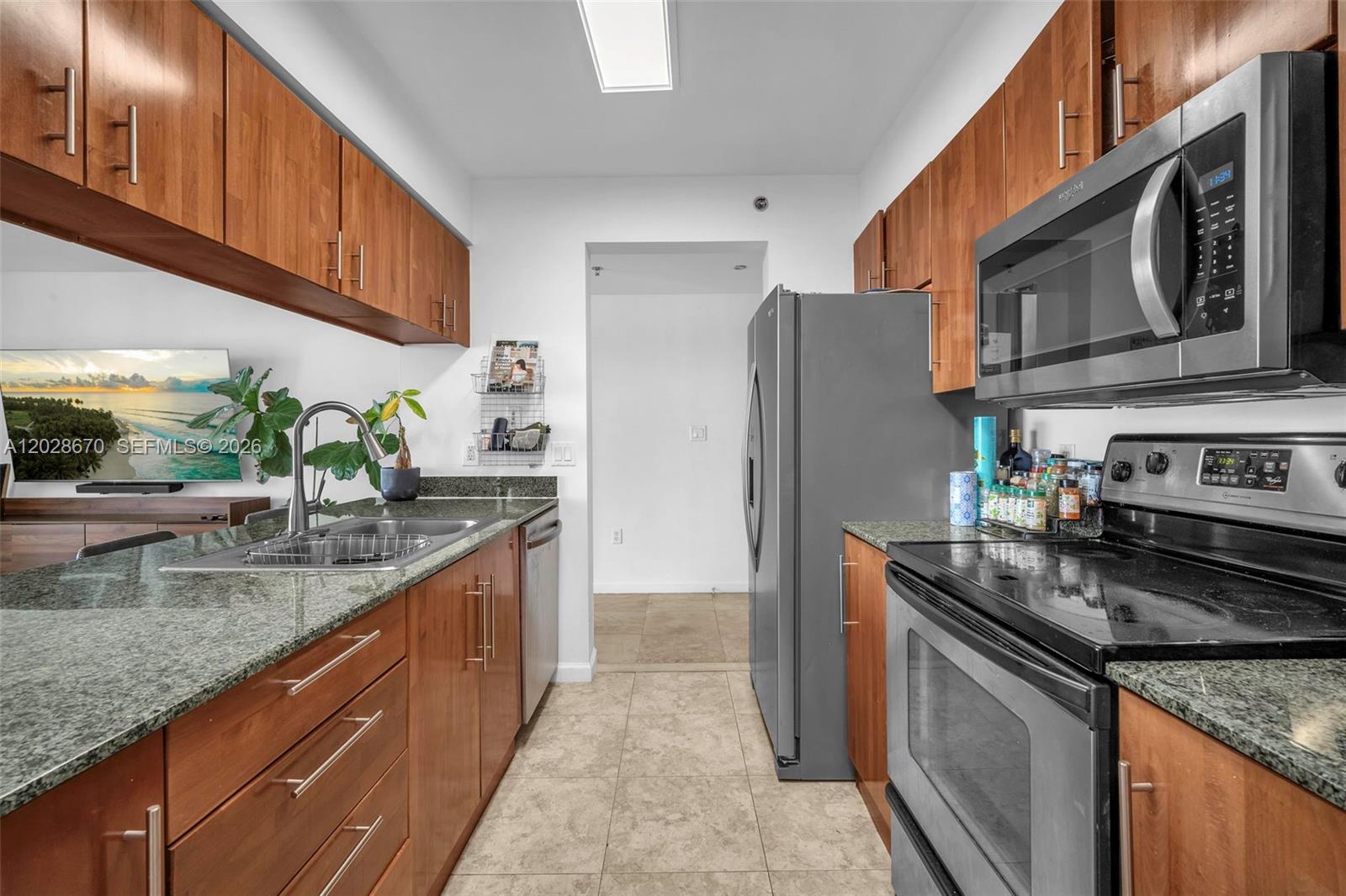 THE CLUB AT BRICKELL BAY - Residential