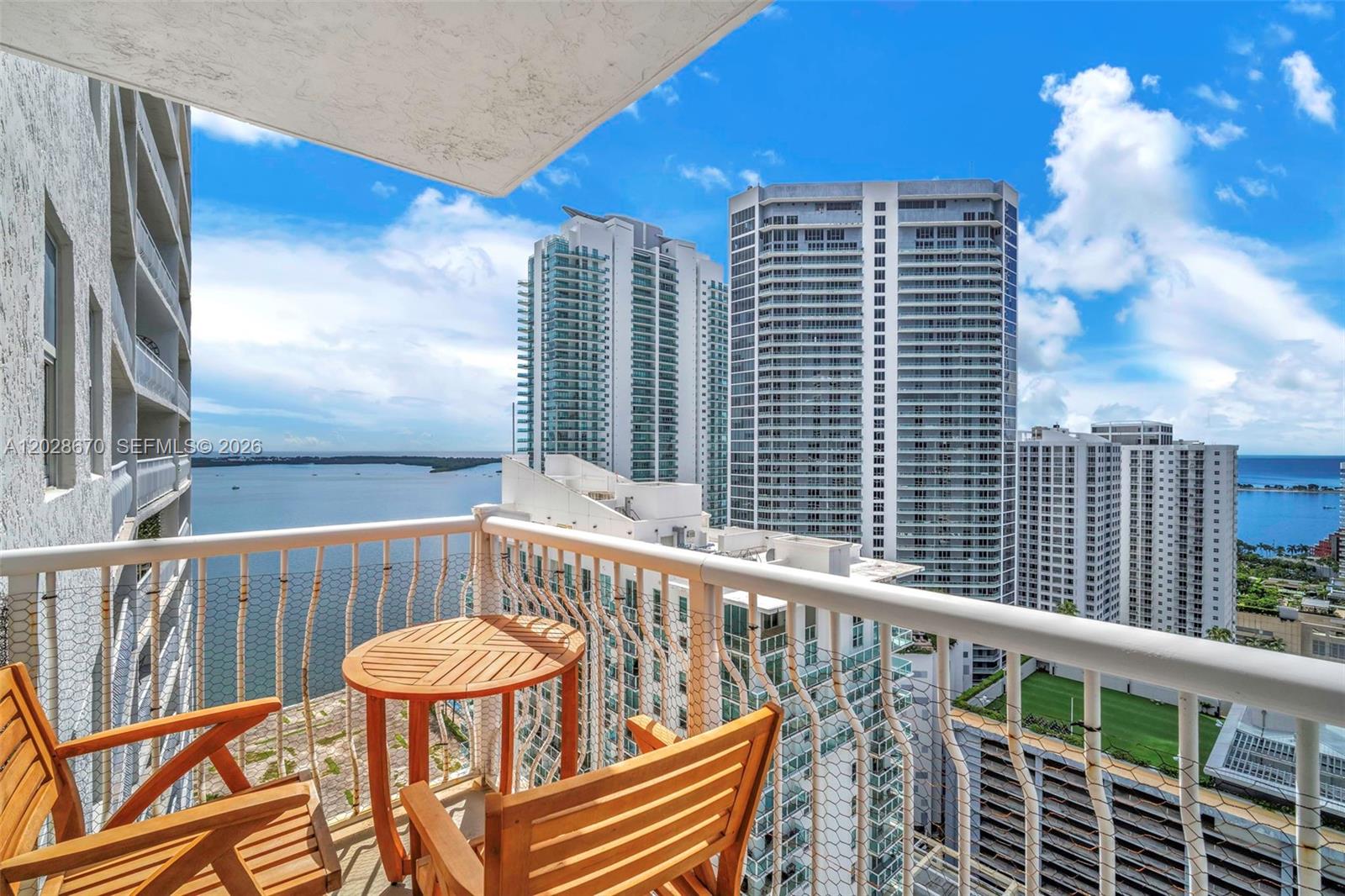 THE CLUB AT BRICKELL BAY - Residential