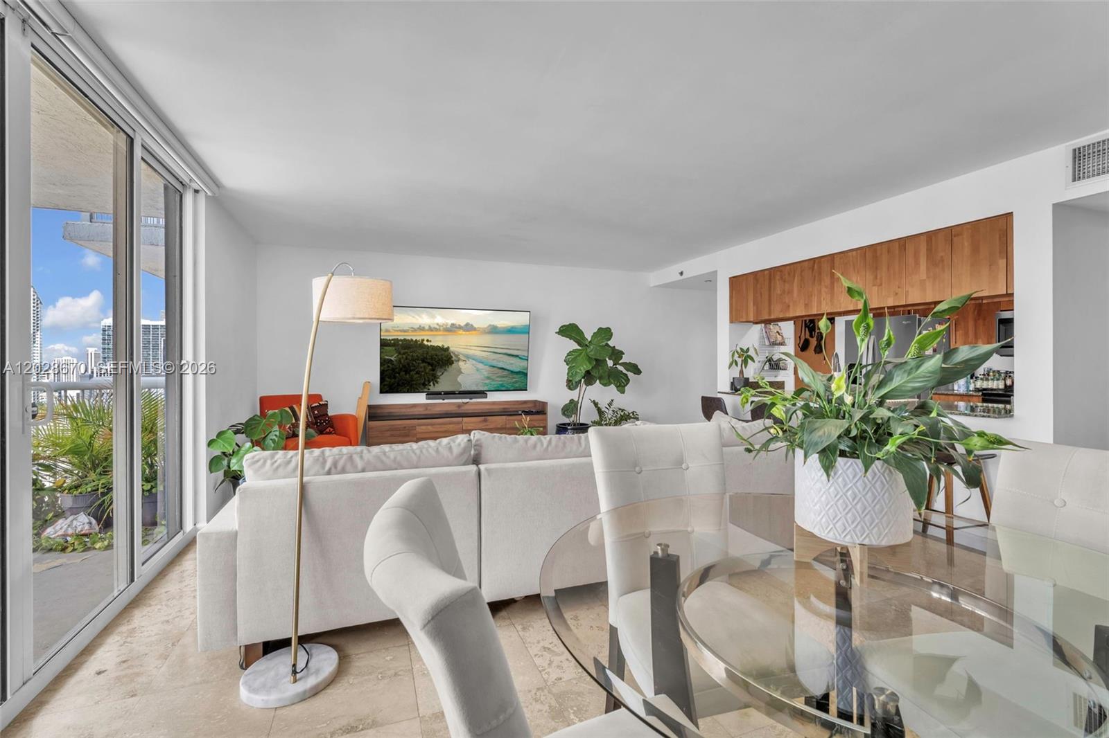 THE CLUB AT BRICKELL BAY - Residential