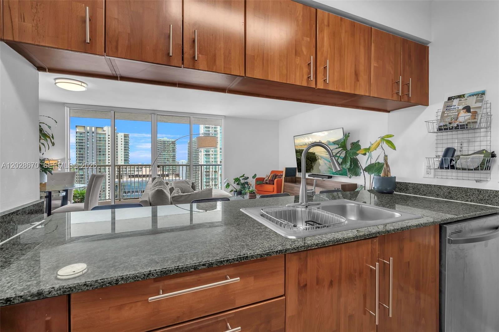 THE CLUB AT BRICKELL BAY - Residential