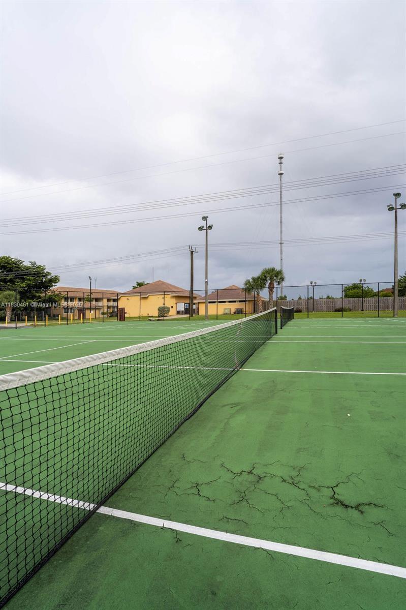 MISTY LAKE CONDO - Residential