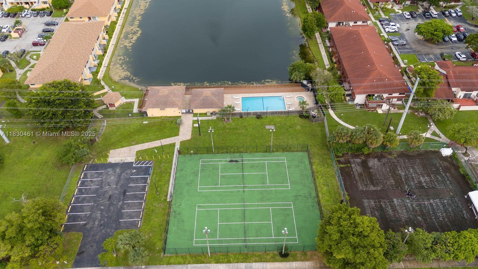 MISTY LAKE CONDO - Residential