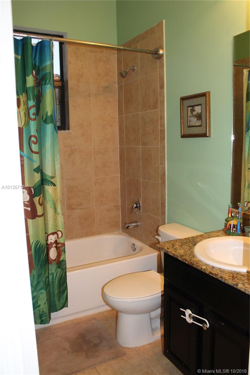 Foxcroft Homes 180-74 B - Residential