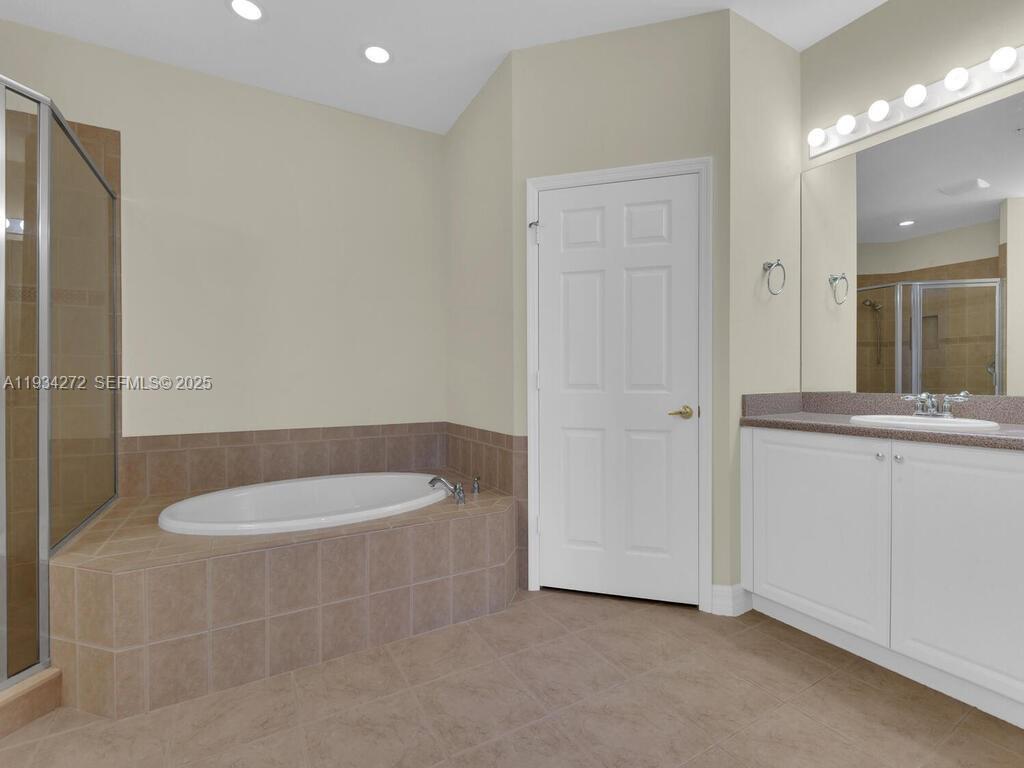 HAMILTON - Residential