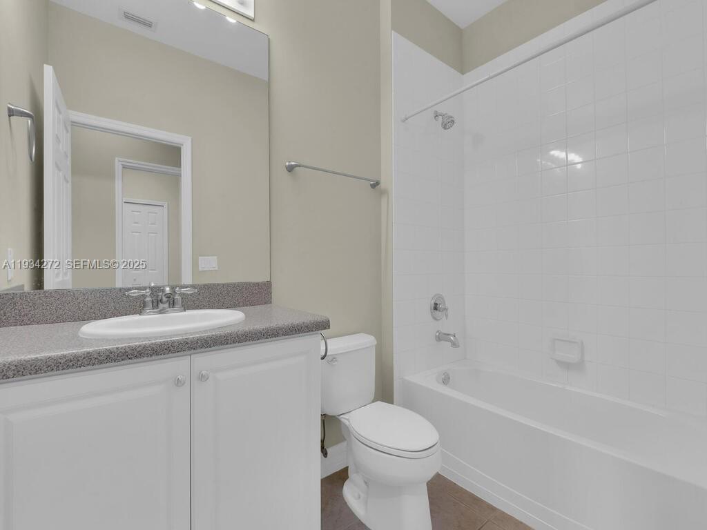 HAMILTON - Residential