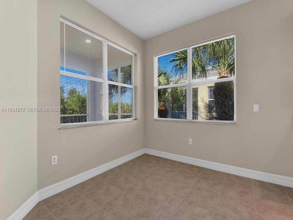 HAMILTON - Residential