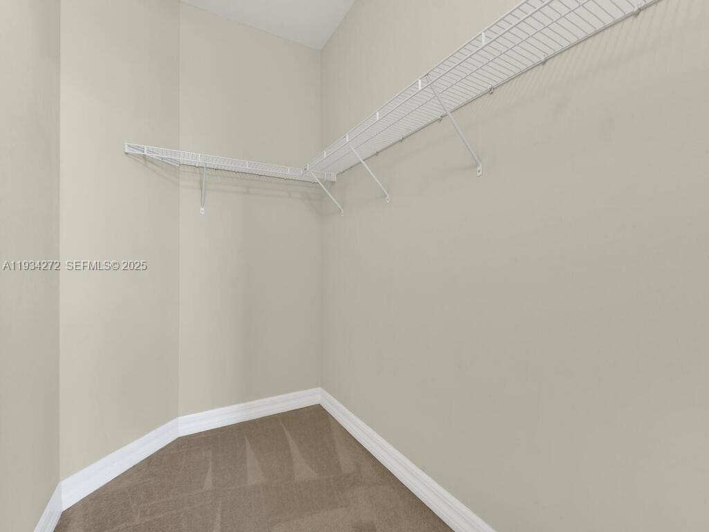 HAMILTON - Residential