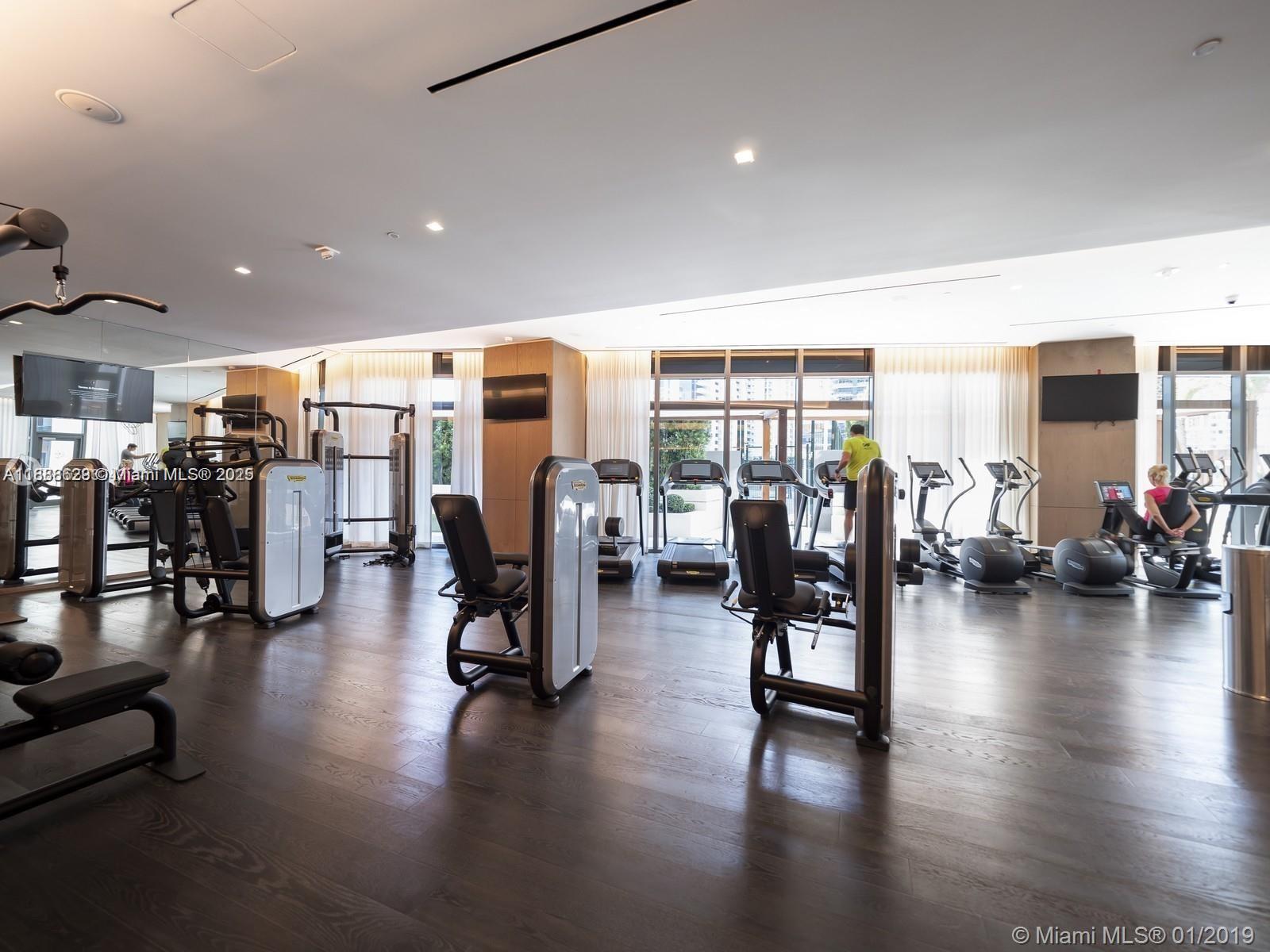 801 SMA RESIDENCES CONDO - Residential