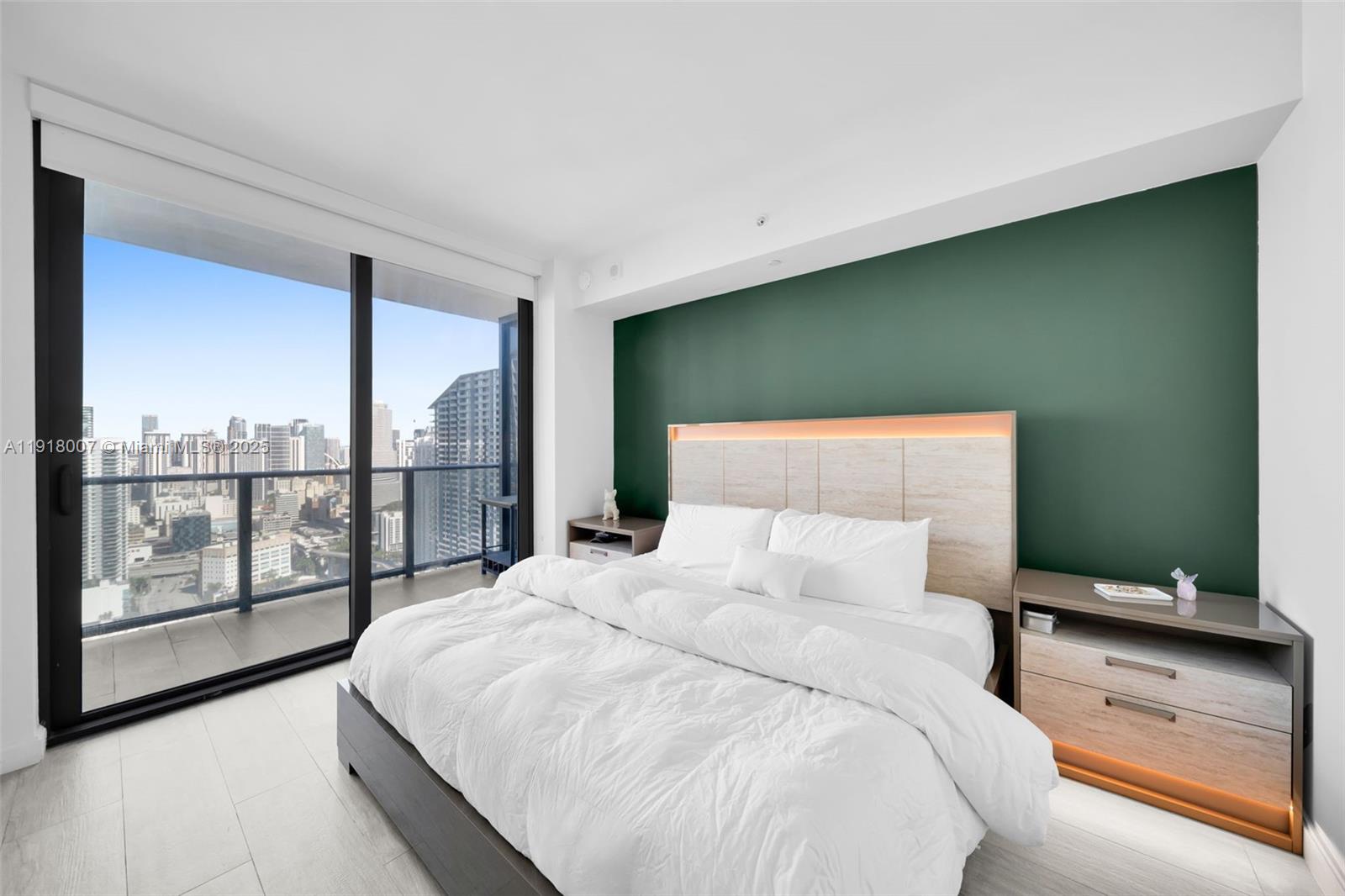 BRICKELL HEIGHTS EAST CON - Residential