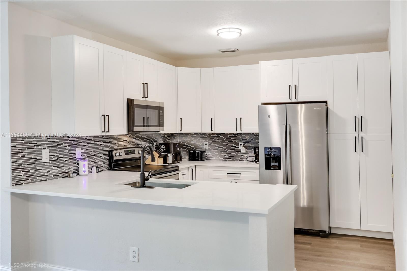 COASTAL BAY COLONY - Residential