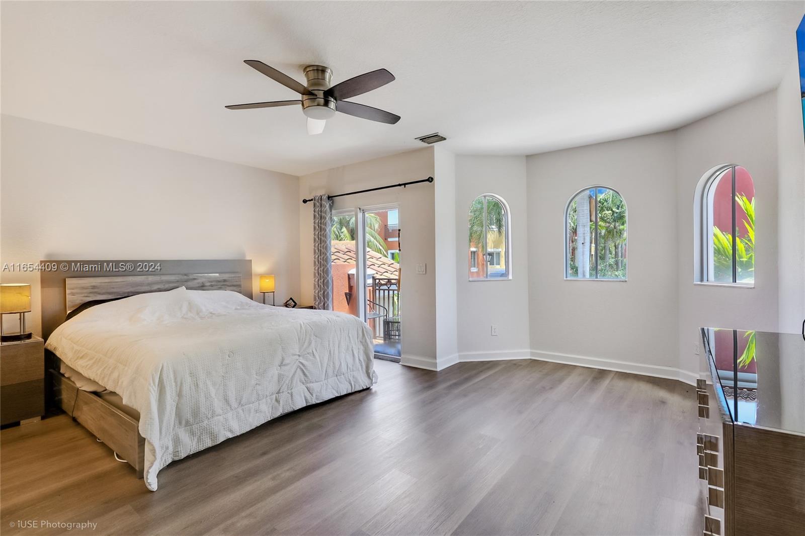 COASTAL BAY COLONY - Residential