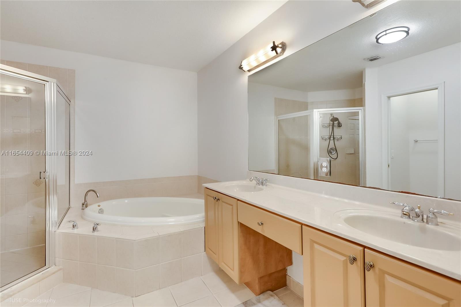 COASTAL BAY COLONY - Residential