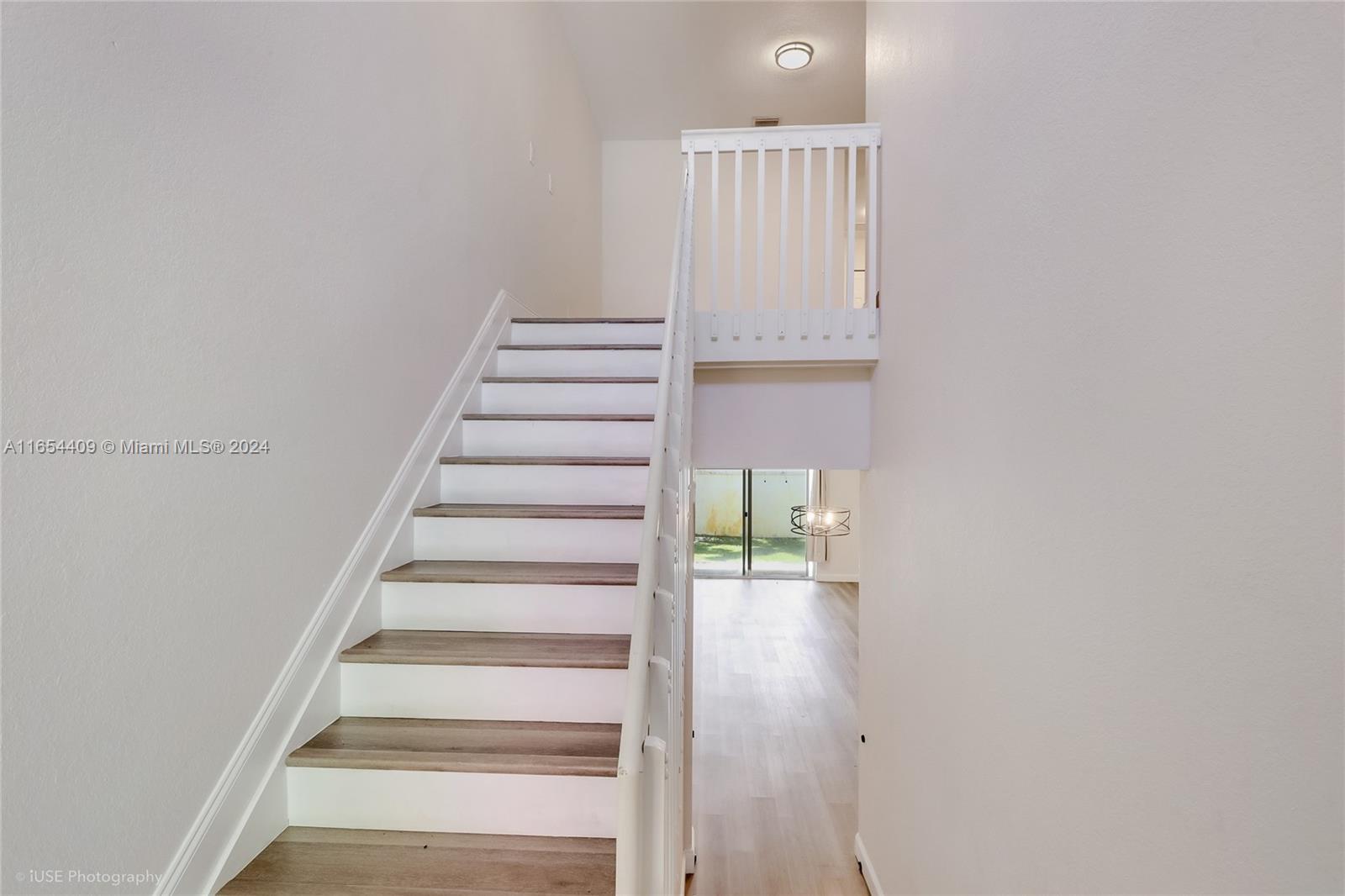 COASTAL BAY COLONY - Residential