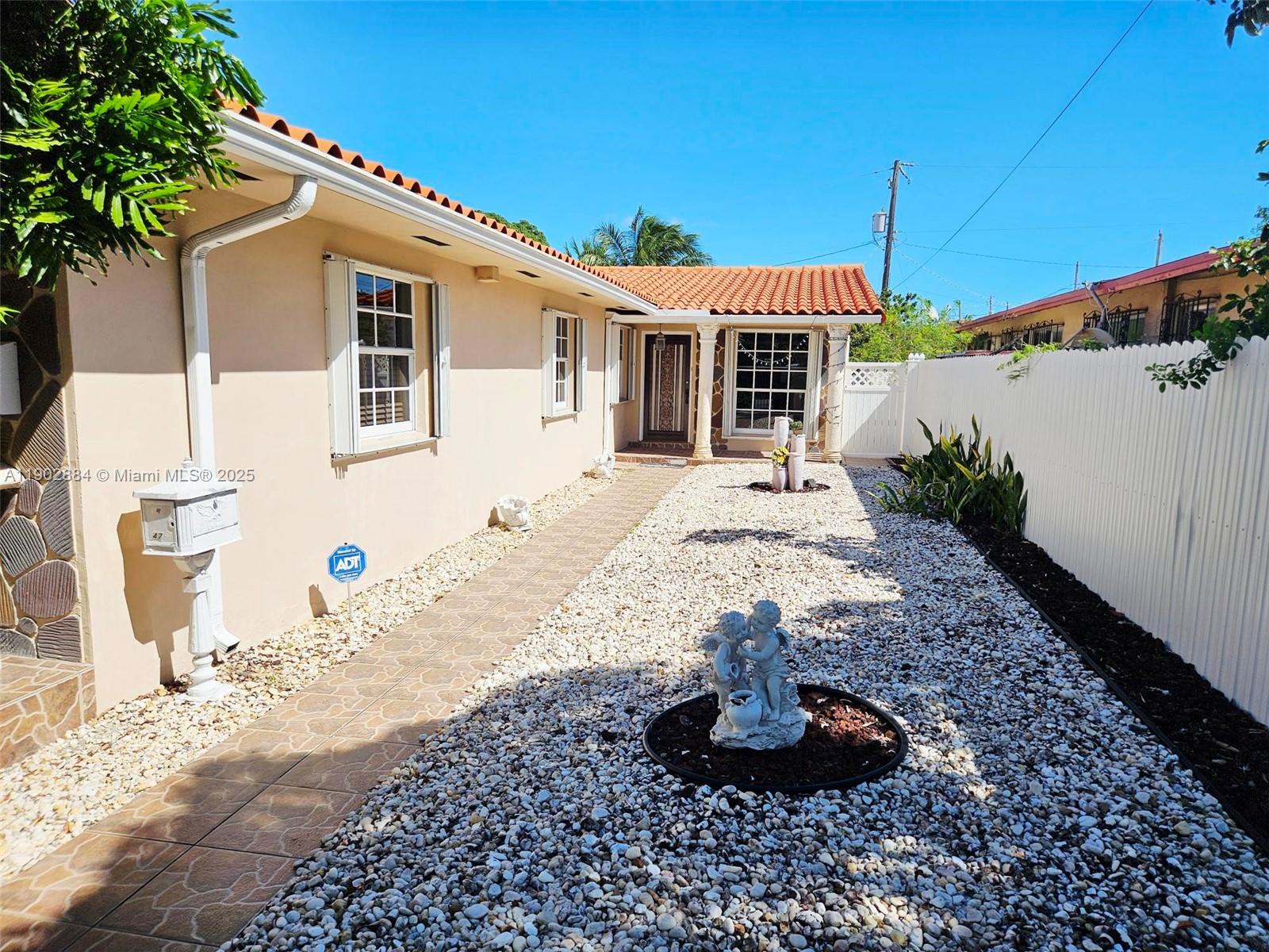 3RD ADDN TO PINEHURST VIL - Residential Lease