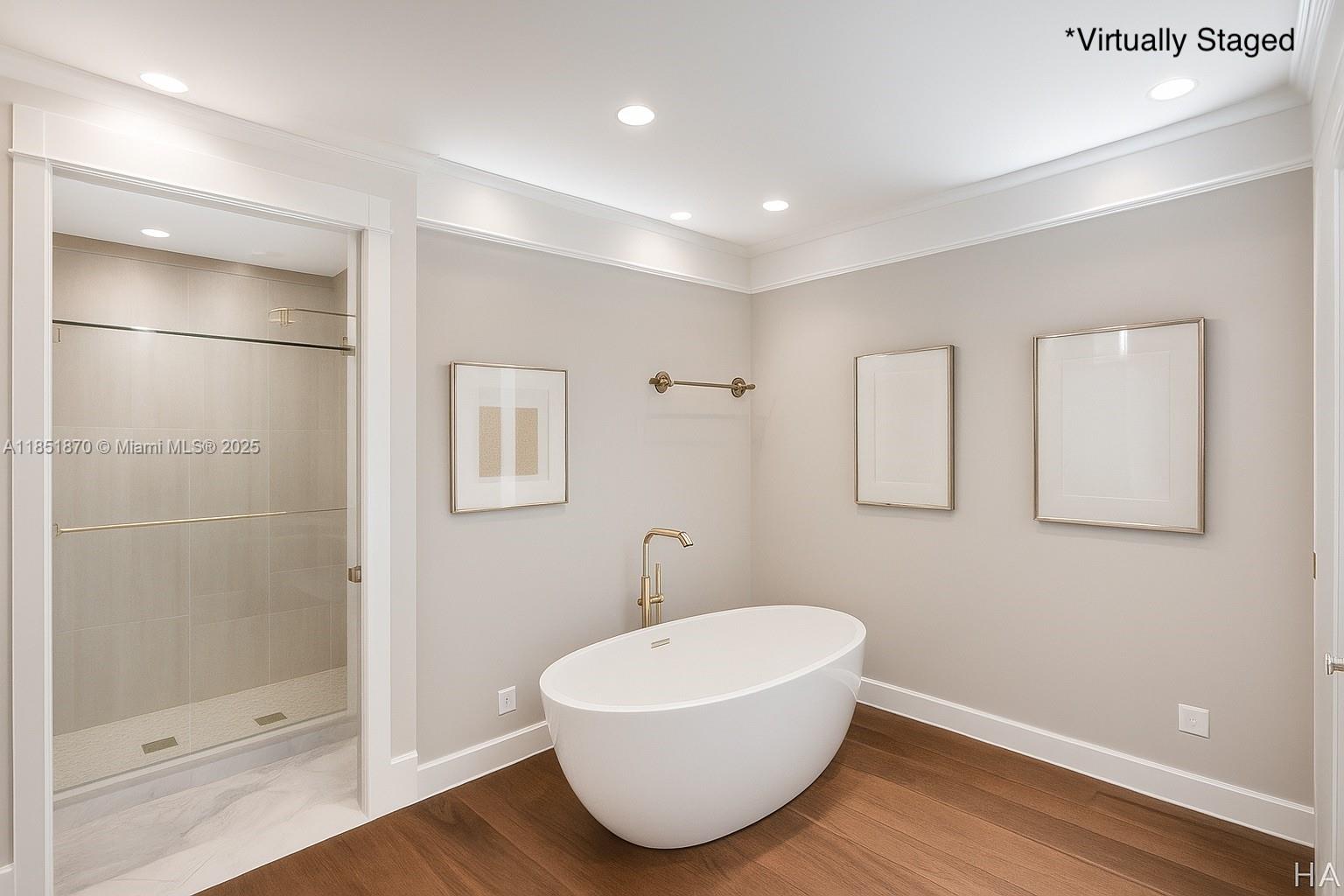 ANCHOR BAY CLUB CONDO - Residential