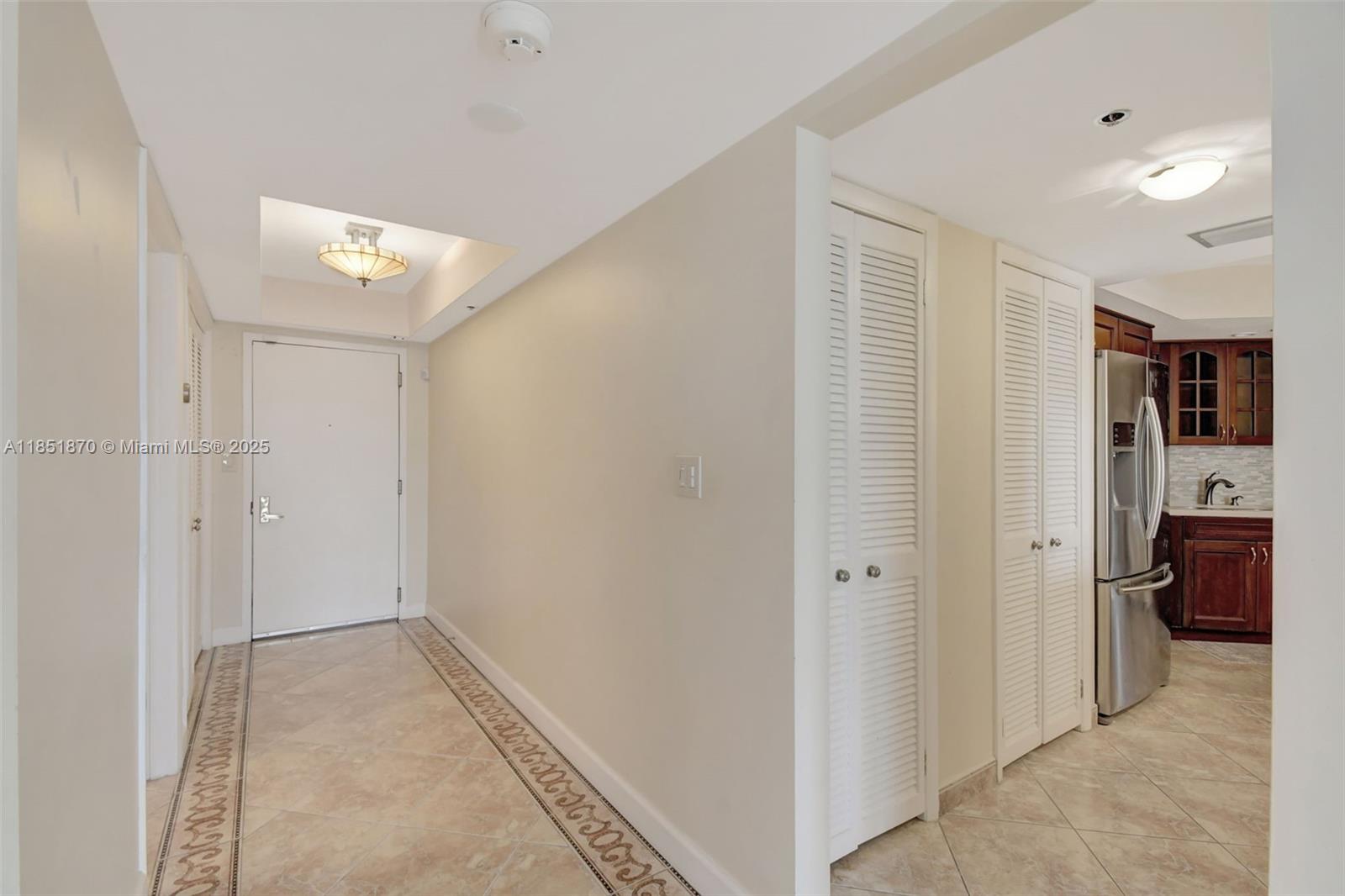 300 Three Islands Blvd 518