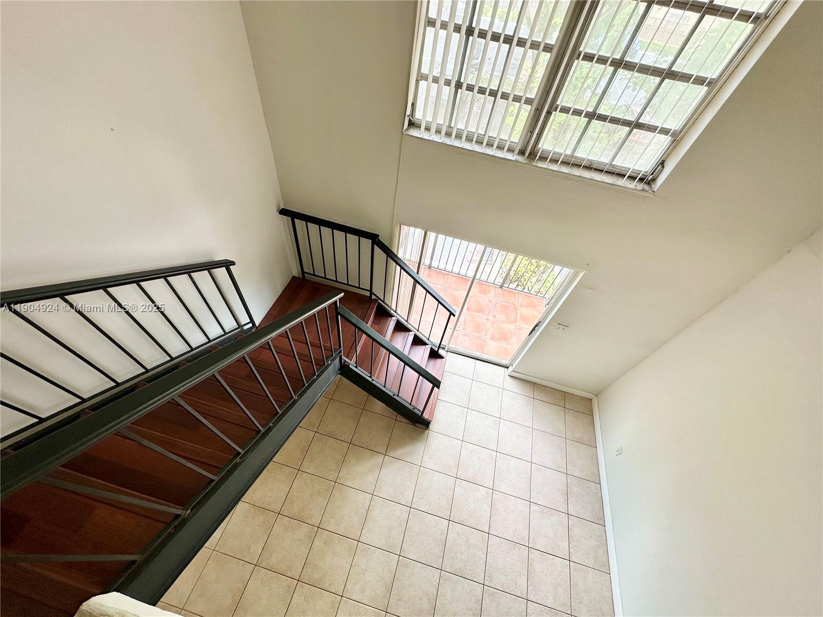 COURTYARDS AT KENDALL CON - Residential