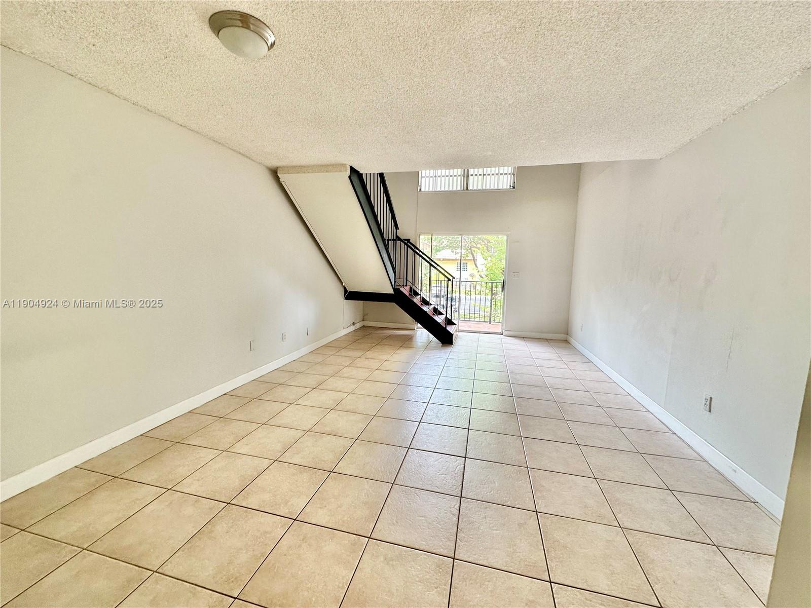 COURTYARDS AT KENDALL CON - Residential