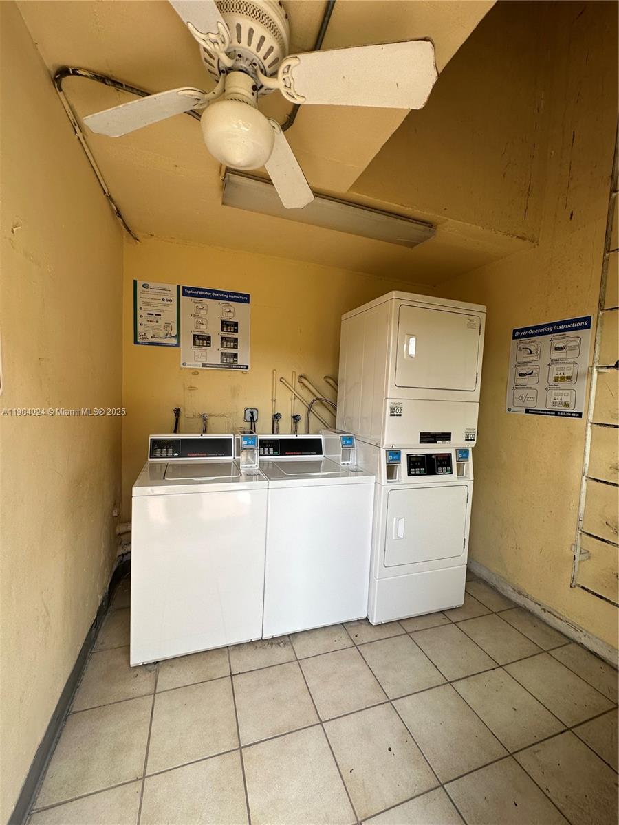 COURTYARDS AT KENDALL CON - Residential