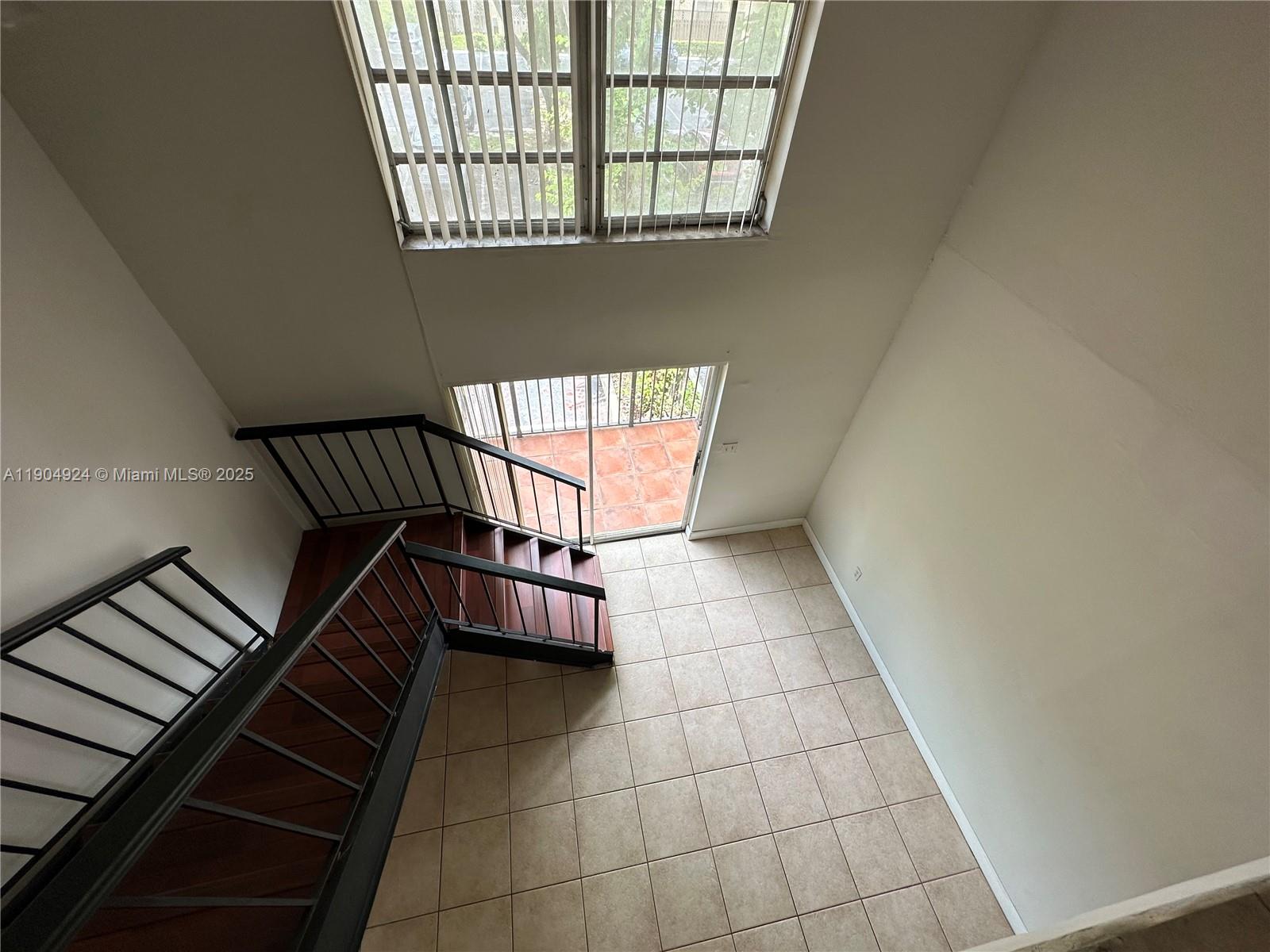 COURTYARDS AT KENDALL CON - Residential