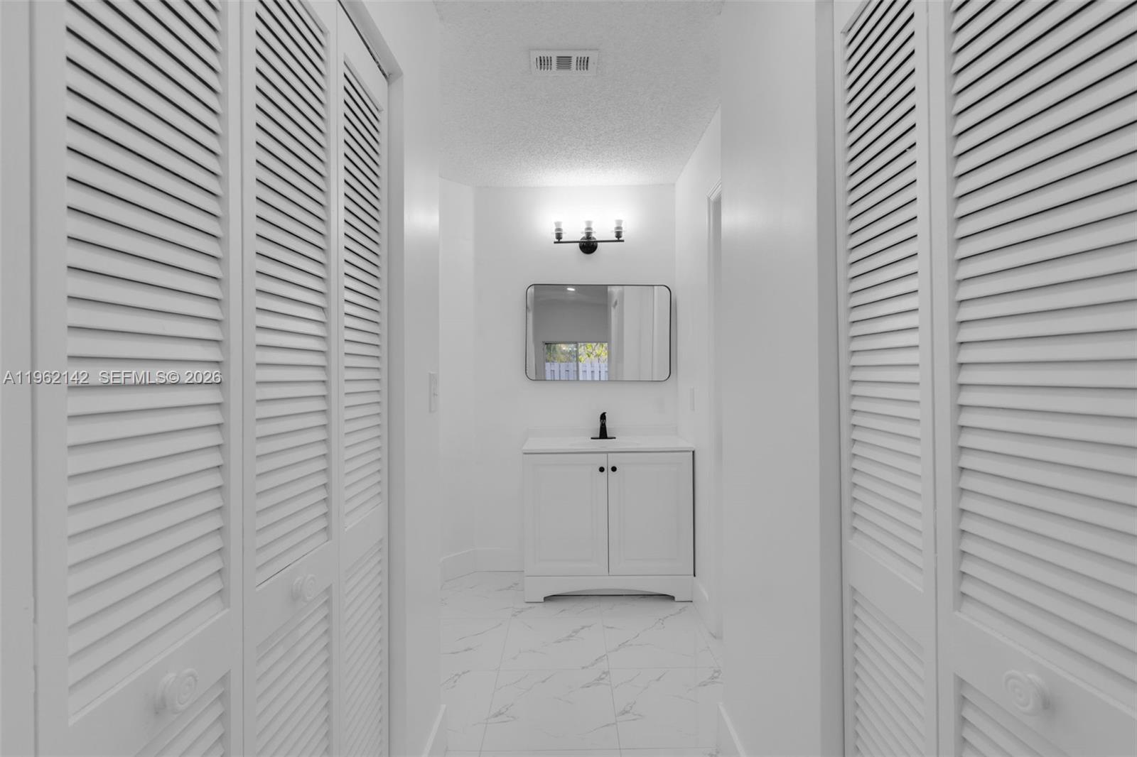 WEITZER SERENA LAKES WEST - Residential