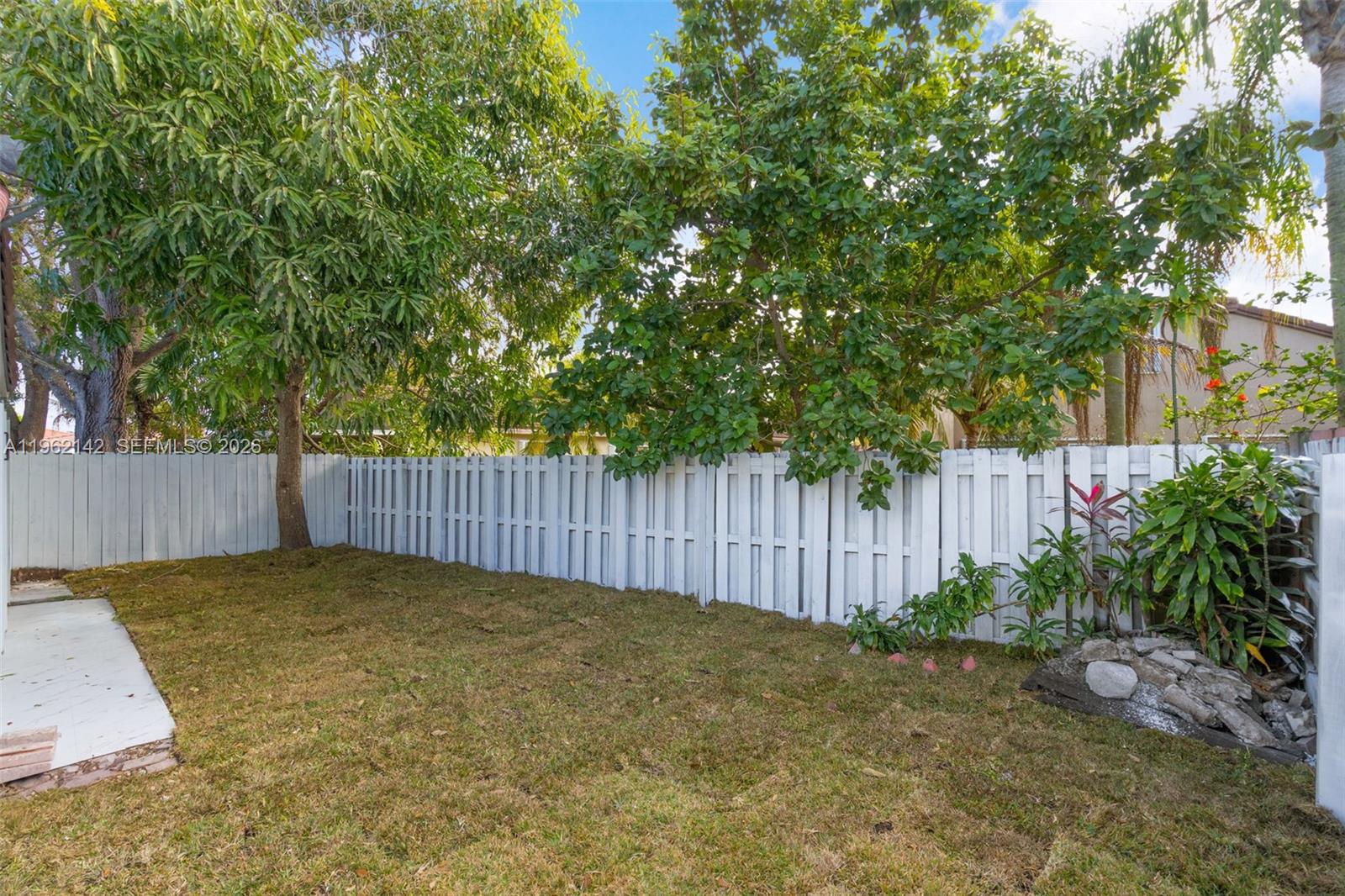 WEITZER SERENA LAKES WEST - Residential