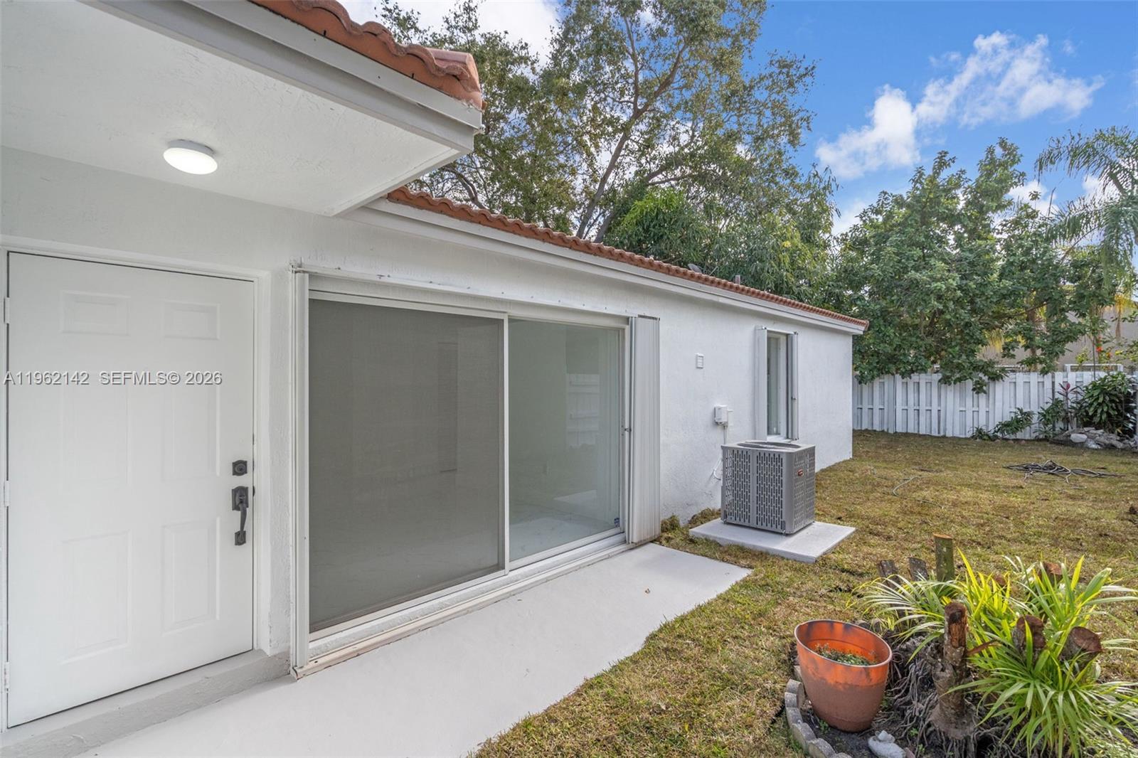 WEITZER SERENA LAKES WEST - Residential