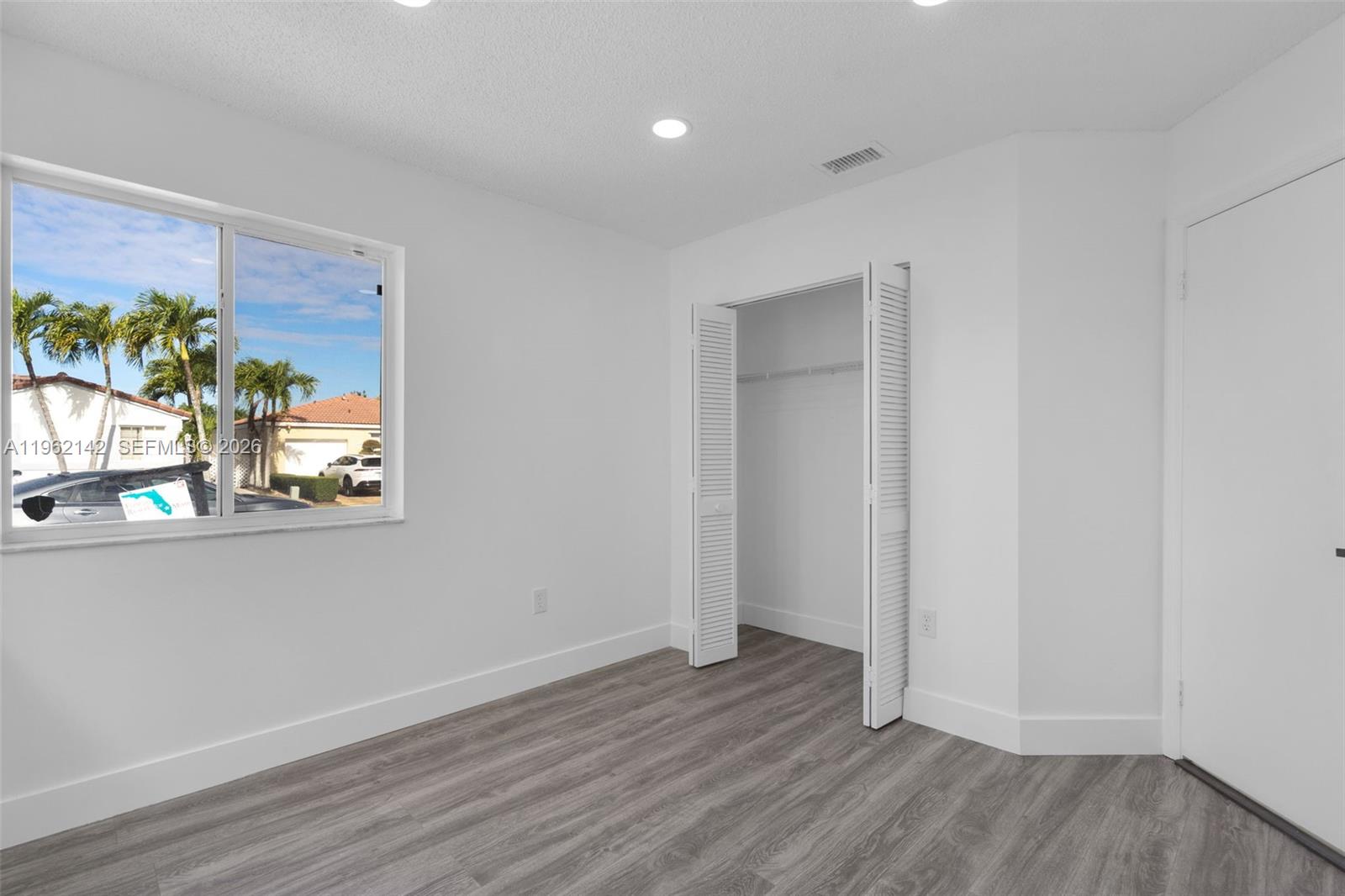 WEITZER SERENA LAKES WEST - Residential