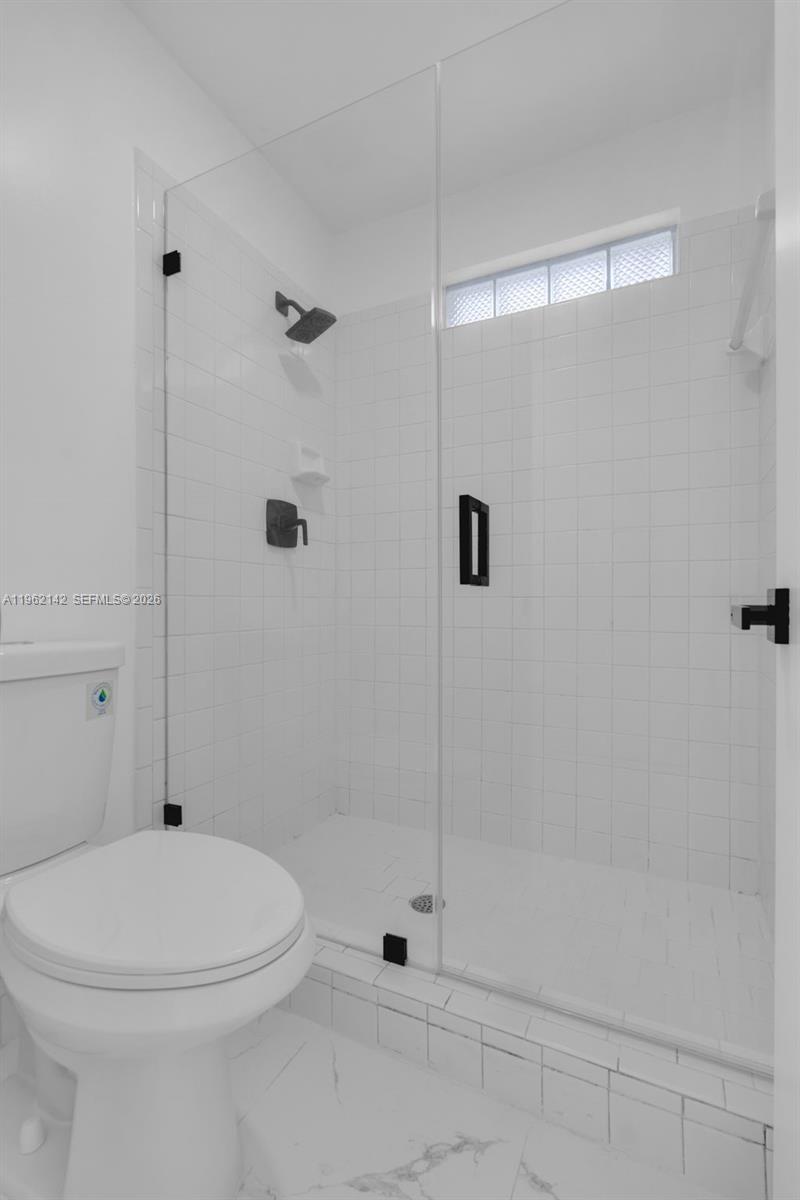 WEITZER SERENA LAKES WEST - Residential