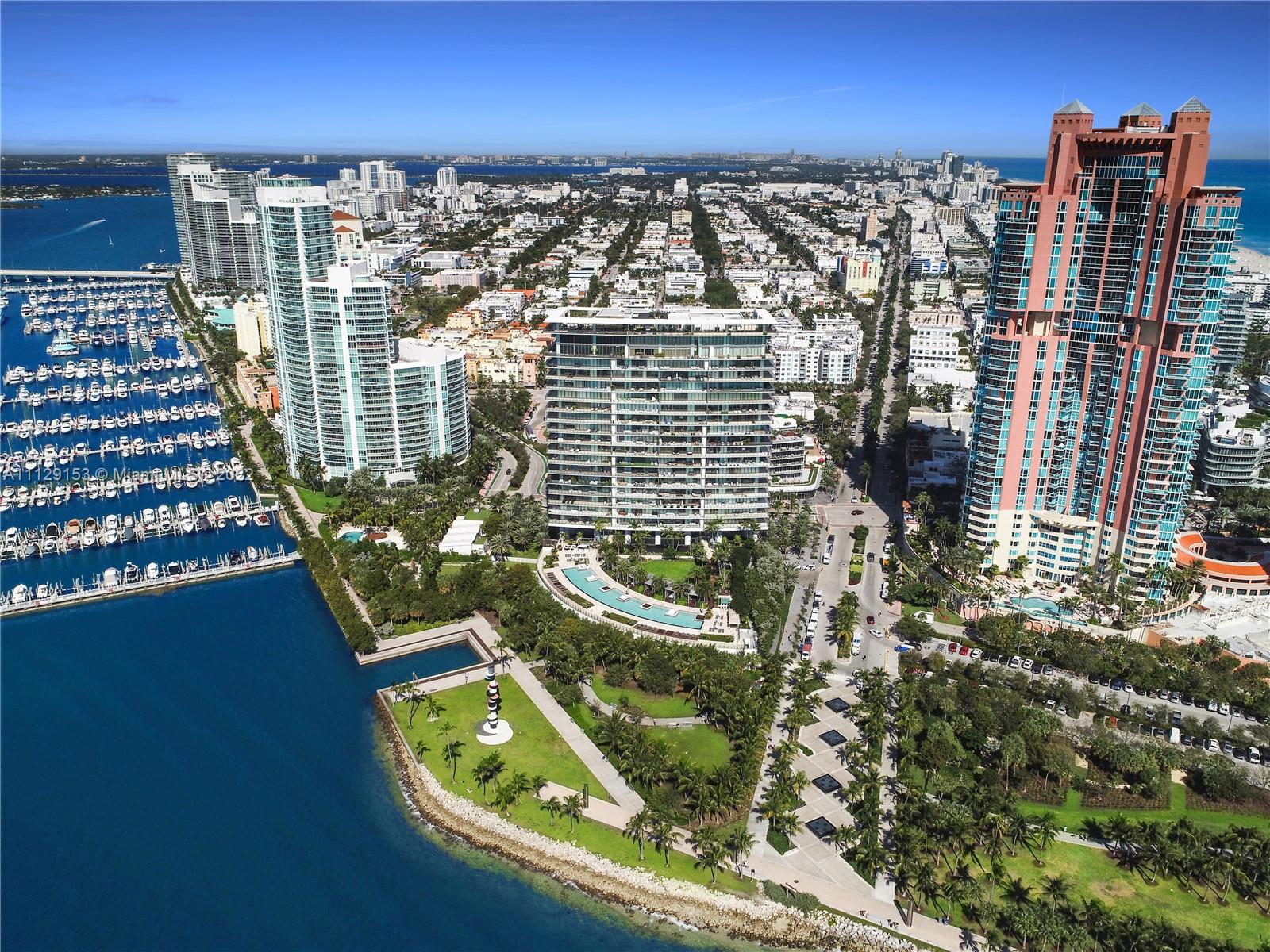 APOGEE CONDO - Residential