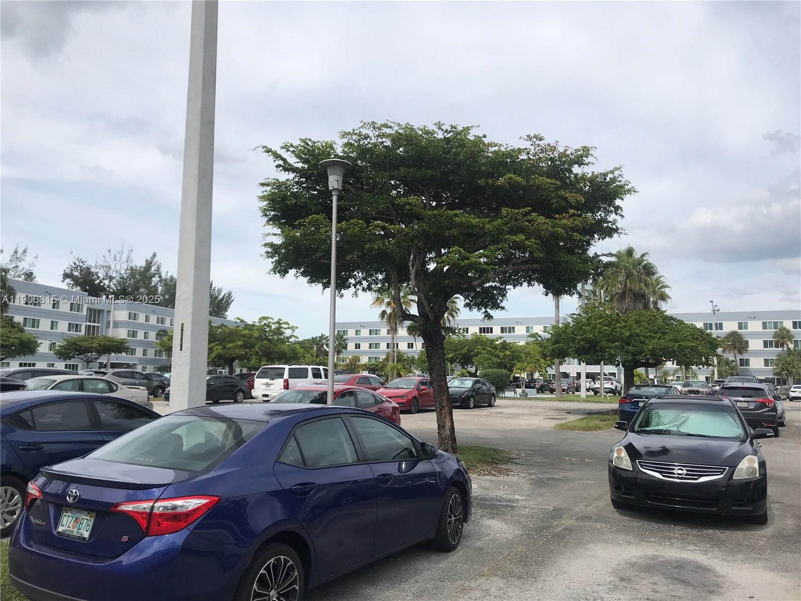 NARANJA LAKES CONDO NO 5 - Residential Lease