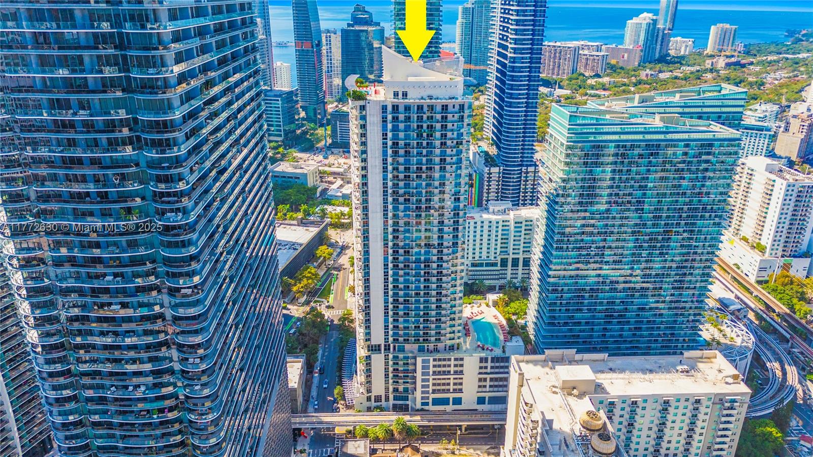 1100 MILLECENTO RESIDENCE - Residential