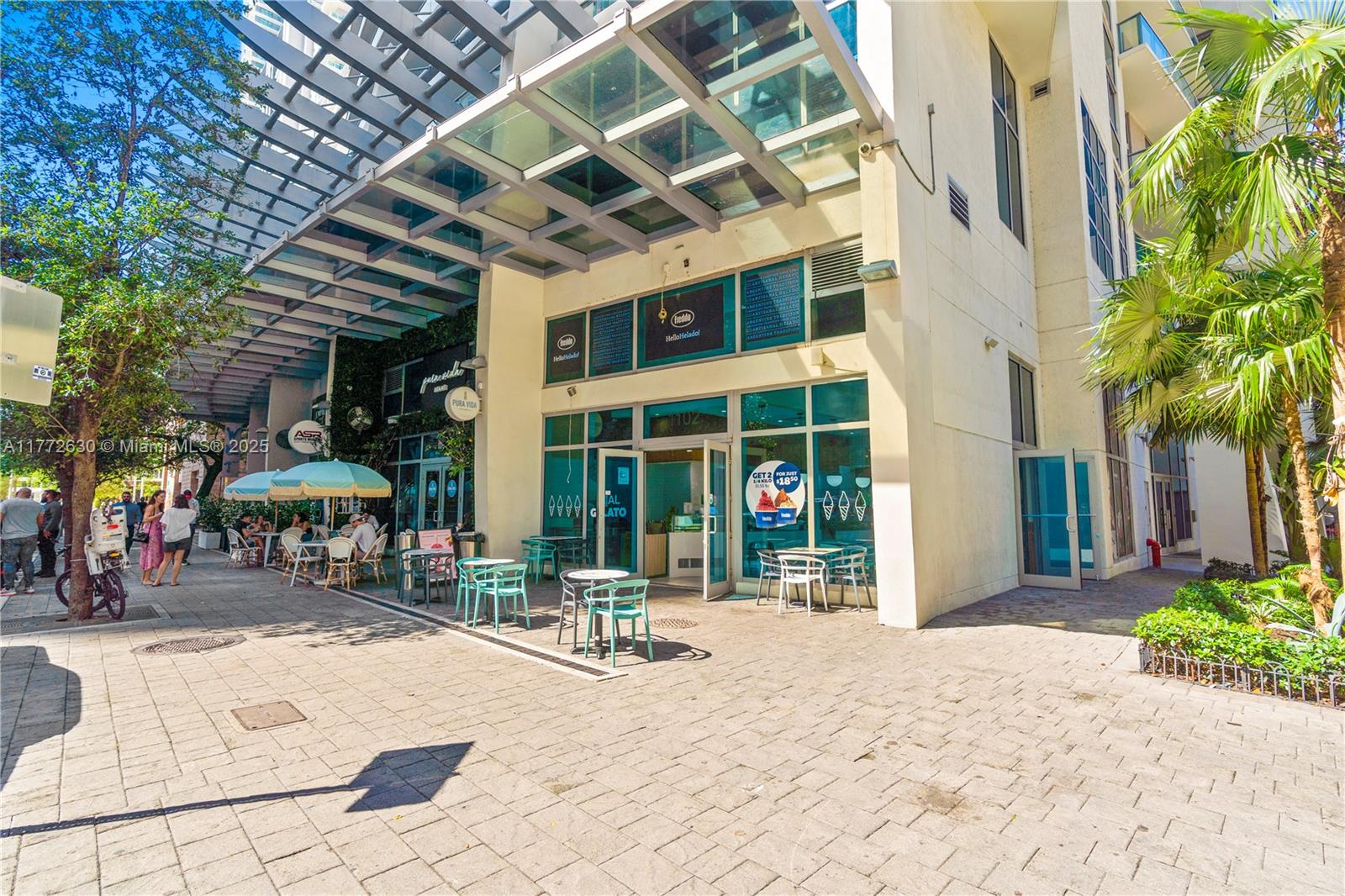 1100 MILLECENTO RESIDENCE - Residential