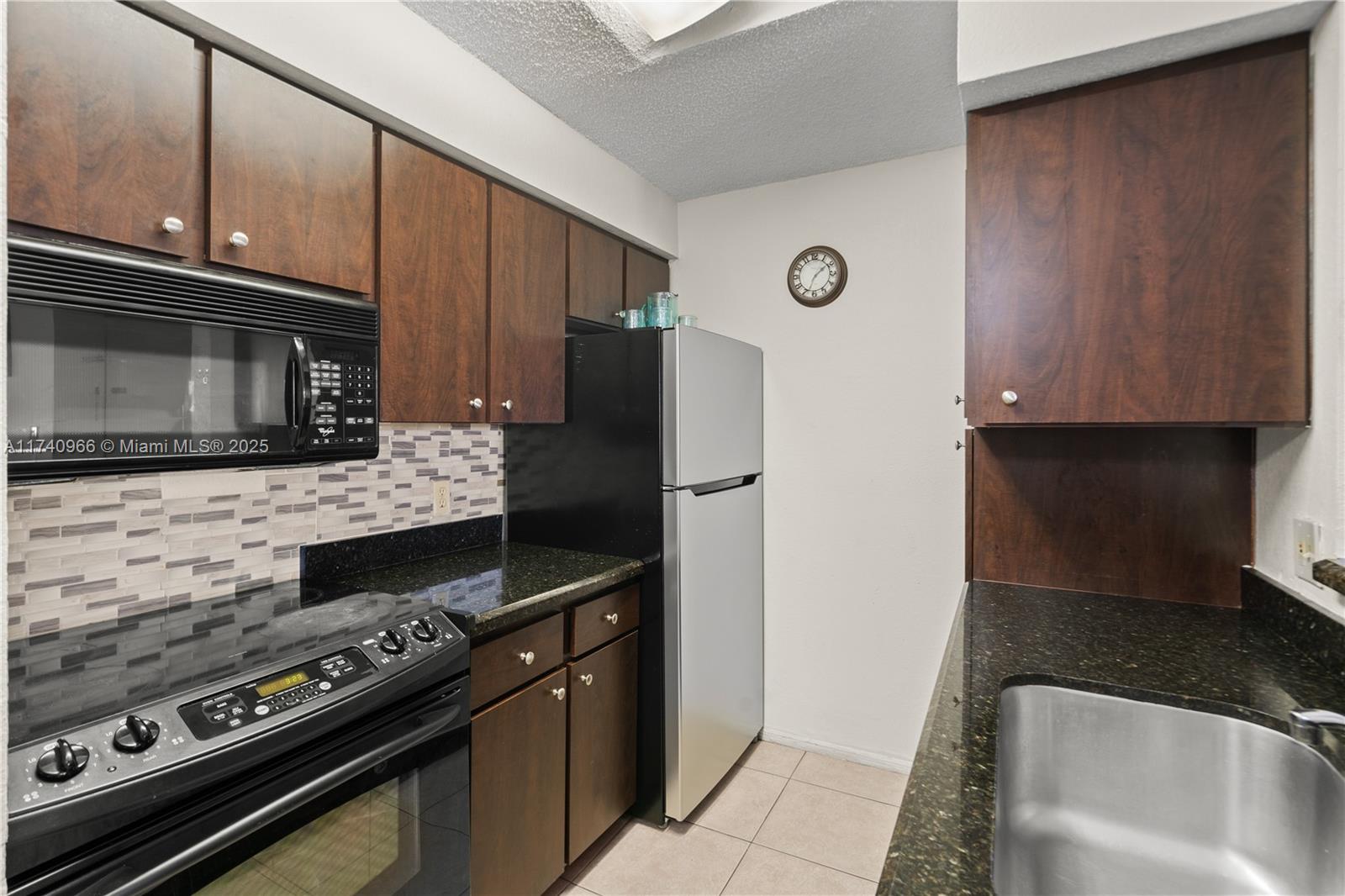SUNDANCE AT DAVIE CONDO - Residential